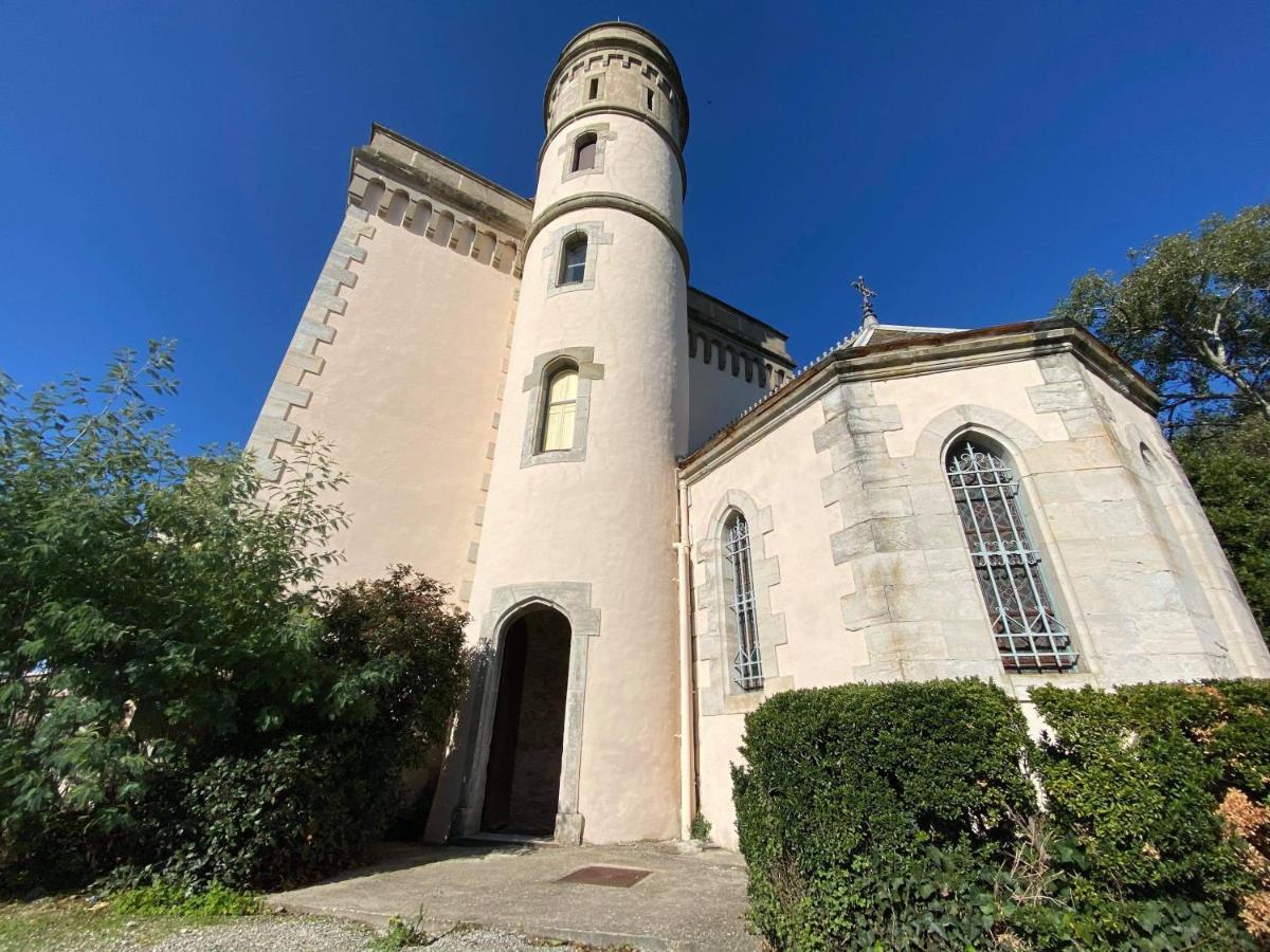 Chateau De Villeneuve - Montolieu 외부 사진