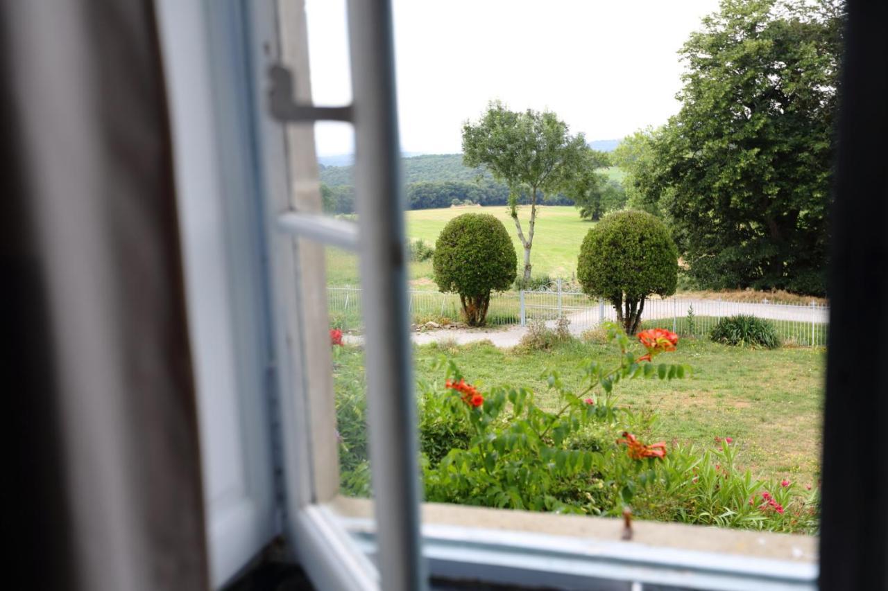 Chateau De Villeneuve - Montolieu 외부 사진